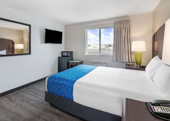 Travelodge by Wyndham Lovell/Bighorns hotel thumbnail 6