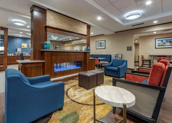 Comfort Inn & Suites Pittsburgh South hotel thumbnail 3