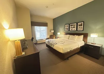 Sleep Inn & Suites Fort Dodge hotel thumbnail 7