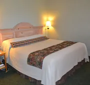 Crooked River Lodge hotel detail image 4