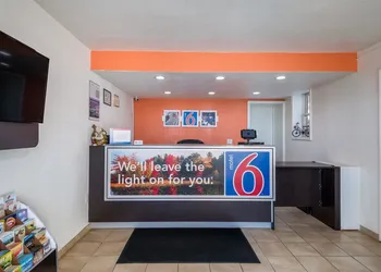 Motel 6 Connellys Springs, NC hotel thumbnail 2