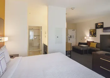 Residence Inn by Marriott Denton hotel thumbnail 6