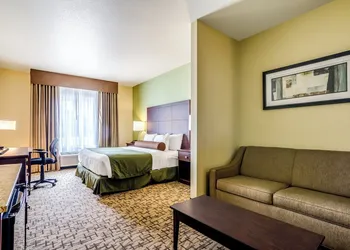 Cobblestone Hotel & Suites - McCook hotel thumbnail 4