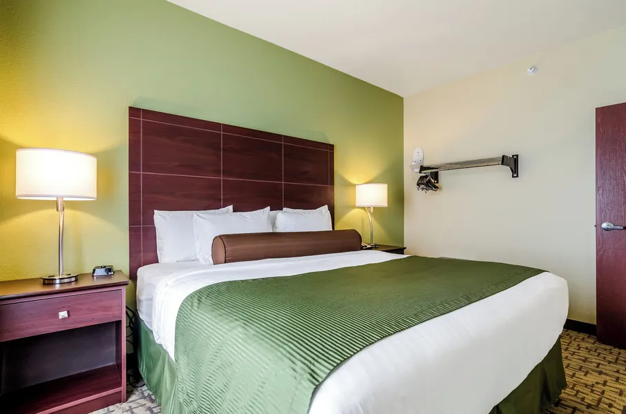 Cobblestone Hotel & Suites - McCook hotel detail image 6