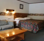 Two Rivers Lodge hotel detail image 4