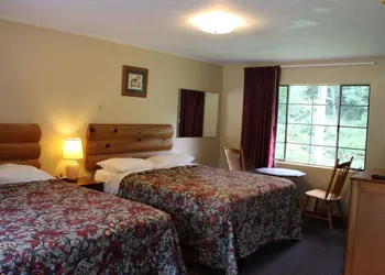 Two Rivers Lodge hotel thumbnail 6