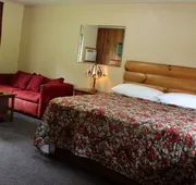 Two Rivers Lodge hotel detail image 7