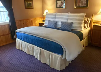 Arden Forest Inn hotel thumbnail 5