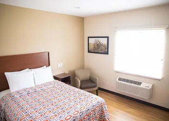 White House Suites hotel thumbnail 6