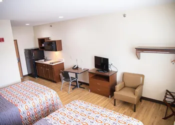 White House Suites hotel thumbnail 8