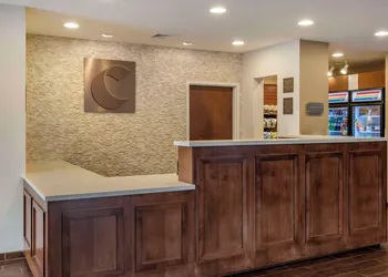 Comfort Suites Manheim - Lancaster hotel thumbnail 2