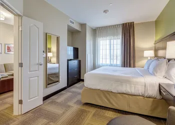 Staybridge Suites St Louis - Westport by IHG hotel thumbnail 3