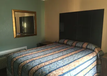 Park Motel hotel thumbnail 3