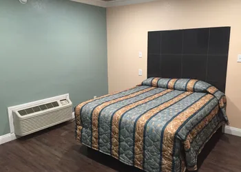 Park Motel hotel thumbnail 5