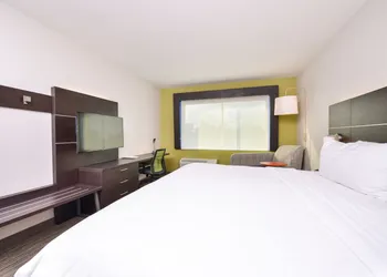Holiday Inn Express Donaldsonville by IHG hotel thumbnail 3