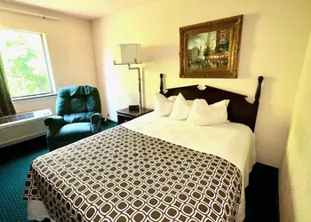 Haven Inn & Suites hotel thumbnail 5