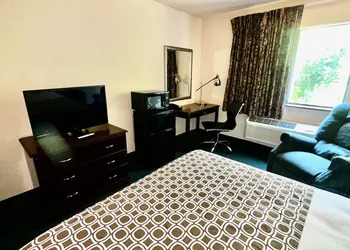 Haven Inn & Suites hotel thumbnail 6