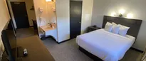 Hotel thumbnail 3