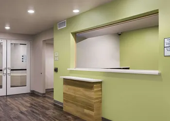 WoodSpring Suites Houston IAH Airport hotel thumbnail 3