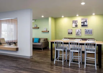 WoodSpring Suites Houston IAH Airport hotel thumbnail 5