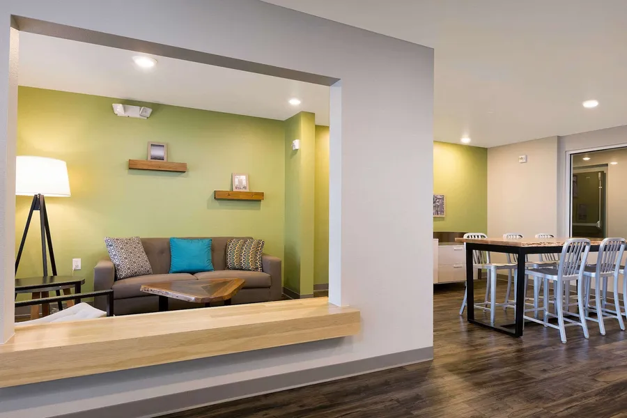 WoodSpring Suites Houston IAH Airport hotel detail image 6