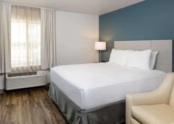 WoodSpring Suites Houston IAH Airport hotel thumbnail 7