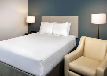 WoodSpring Suites Houston IAH Airport hotel thumbnail 8