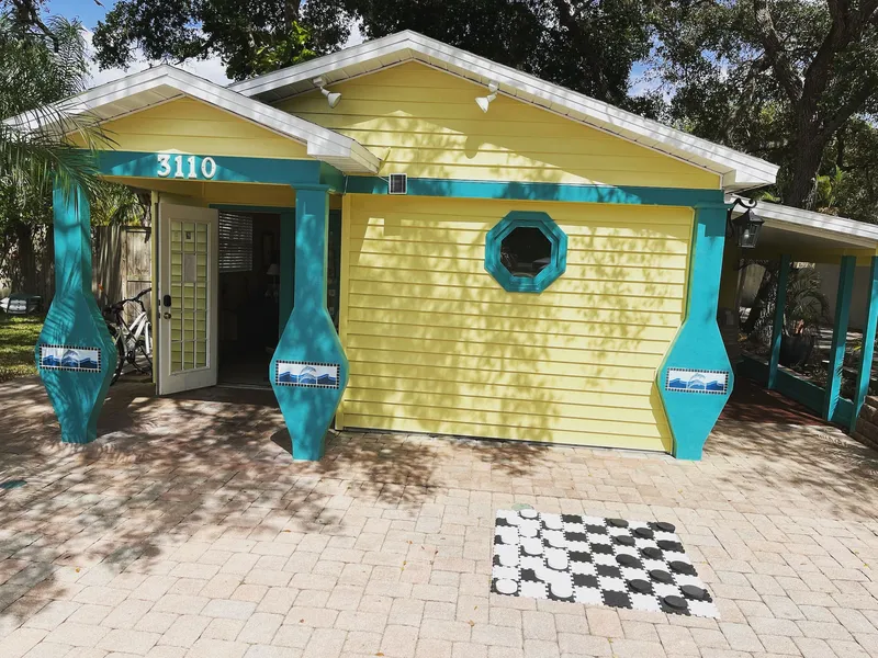 Mar Bay Motel &Suites hotel detail image 2