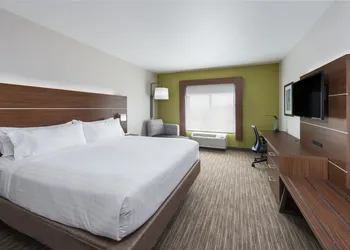 Holiday Inn Express Troy by IHG hotel thumbnail 3
