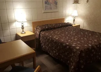 Safari Inn Motel hotel thumbnail 8
