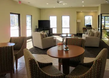 Econo Lodge Inn & Suites Hardeeville I-95 hotel thumbnail 2