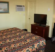 Crows Nest Inn Tawas hotel detail image 3