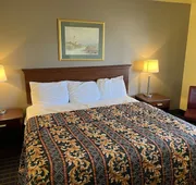 Crows Nest Inn Tawas hotel detail image 7