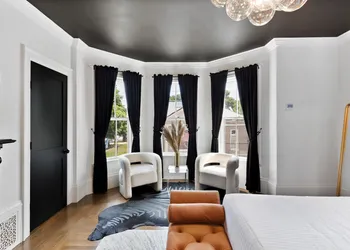 The Coach House hotel thumbnail 6