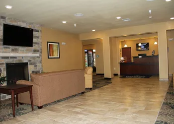 Cobblestone Hotel & Suites – Devils Lake hotel thumbnail 5