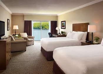 Deerhurst Resort hotel thumbnail 5