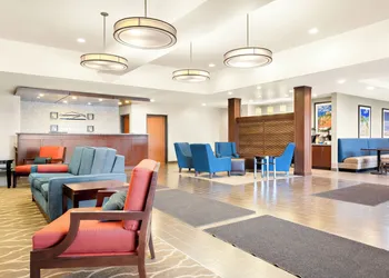 Heartland Inn and Suites hotel thumbnail 5