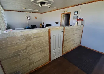 Marion Gray Plaza Motel hotel thumbnail 3