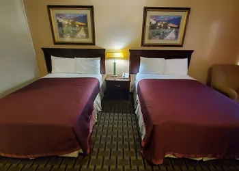 Marion Gray Plaza Motel hotel thumbnail 4