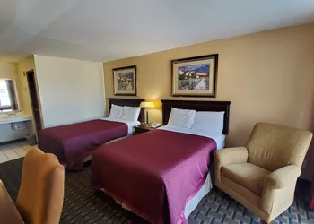 Marion Gray Plaza Motel hotel thumbnail 7