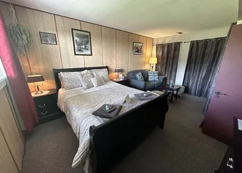 Guest House Austria hotel thumbnail 2