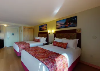 Surfside On The Lake hotel thumbnail 5