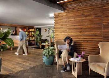 Arlo Williamsburg hotel thumbnail 3