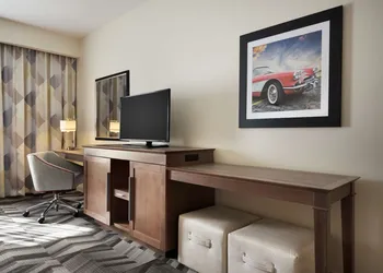 Hampton Inn Spring Hill, TN hotel thumbnail 7