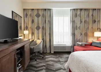 Hampton Inn Spring Hill, TN hotel thumbnail 8