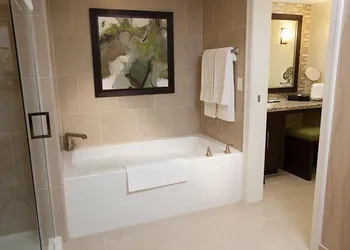 The Berkley hotel thumbnail 7