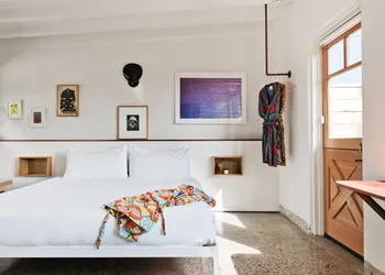 Hotel June Malibu hotel thumbnail 7
