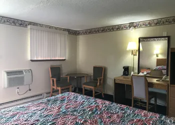 West Motel hotel thumbnail 5