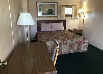 West Motel hotel thumbnail 6