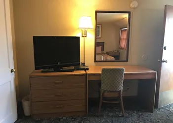 West Motel hotel thumbnail 7